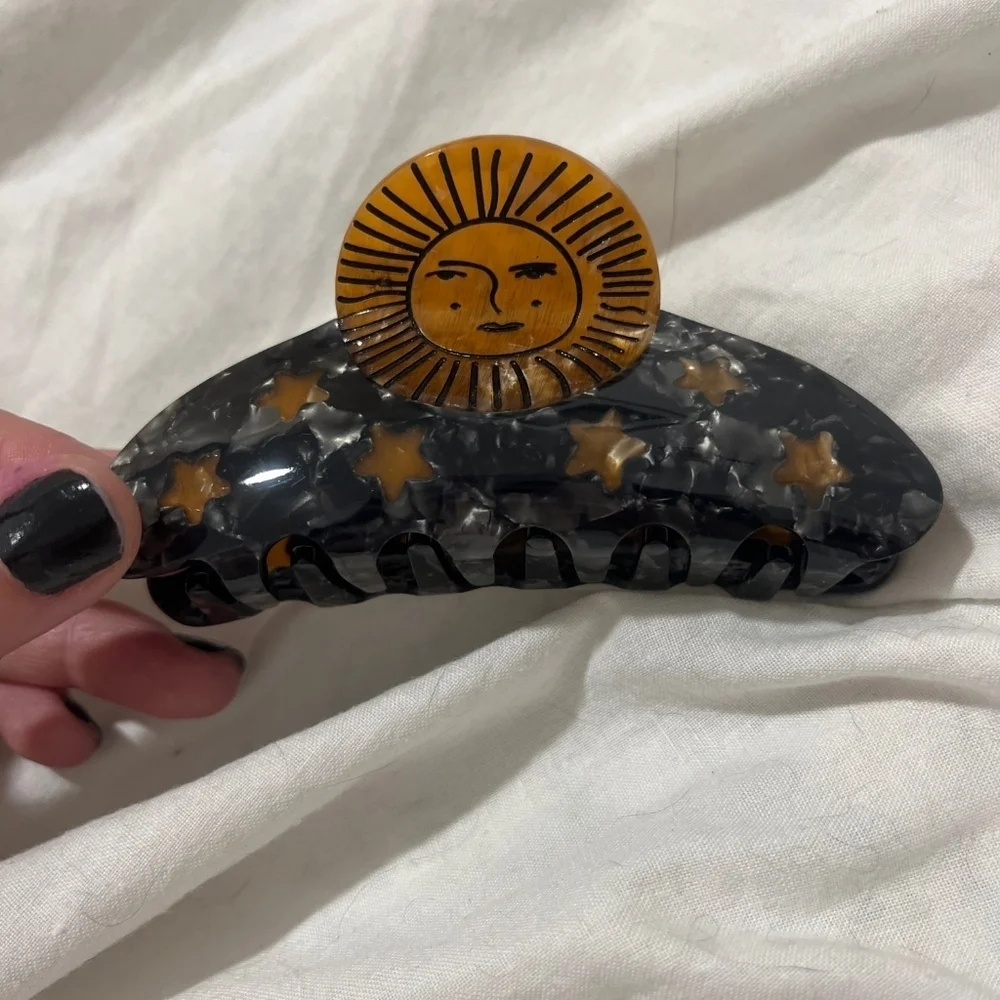 THE BEST Super Sturdy Celestial Hair Clip